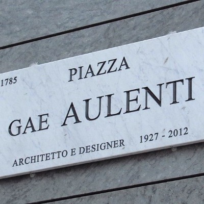 Piazza Gae Aulenti