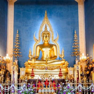 Wat Benchamabophit (The Marble Temple)