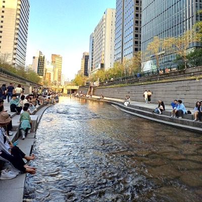 Cheonggyecheon Stream