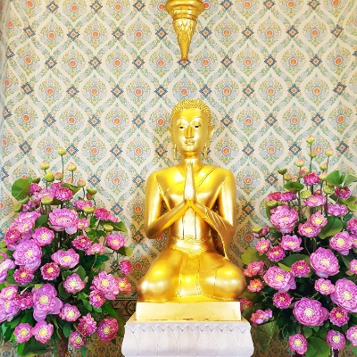 Temple of the Golden Buddha (Wat Traimit)